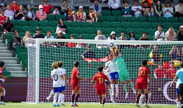 开云-中国台北女足门将程思瑜：输球感到失落，下一场我们会赢下来