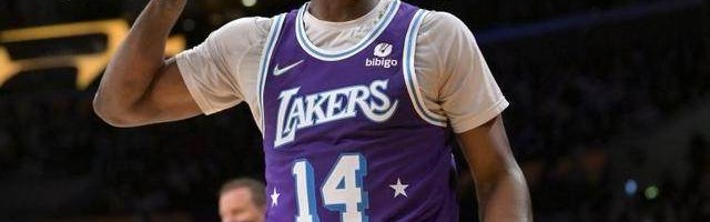 开云体育-奇兵爆发助湖人末节逆转 紫金军团板凳深度正提升