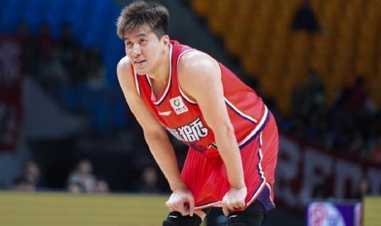 开云官方-郭艾伦16个赛季一共挣了多少钱？预计不低于3个小目标|CBA|广州龙狮|广州龙狮队|耐克|易建联_新浪体育_新浪新闻