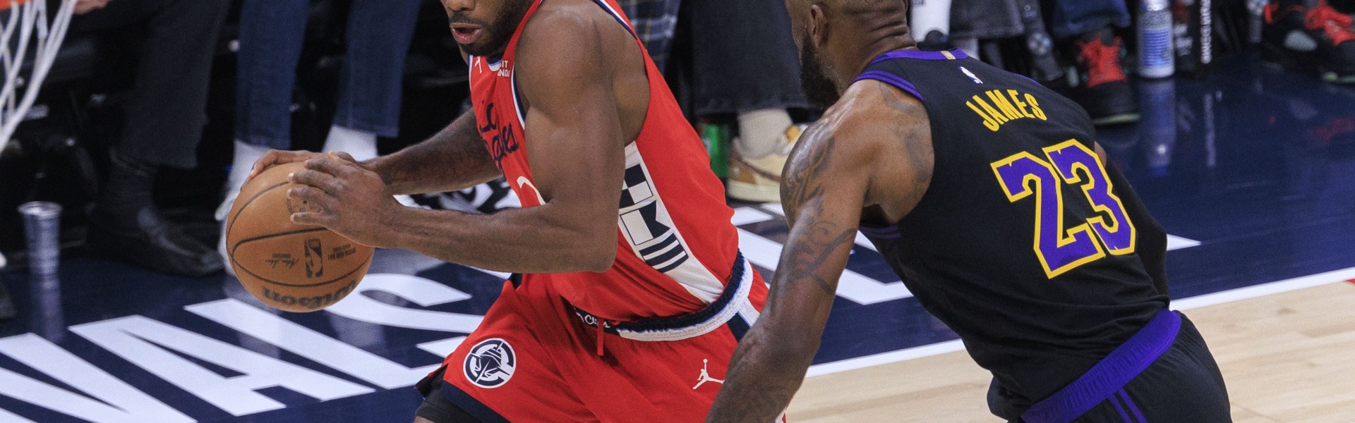 开云入口-哈登走了 快船还留着伦纳德有何意义？火湖都能不动主力轻松配平